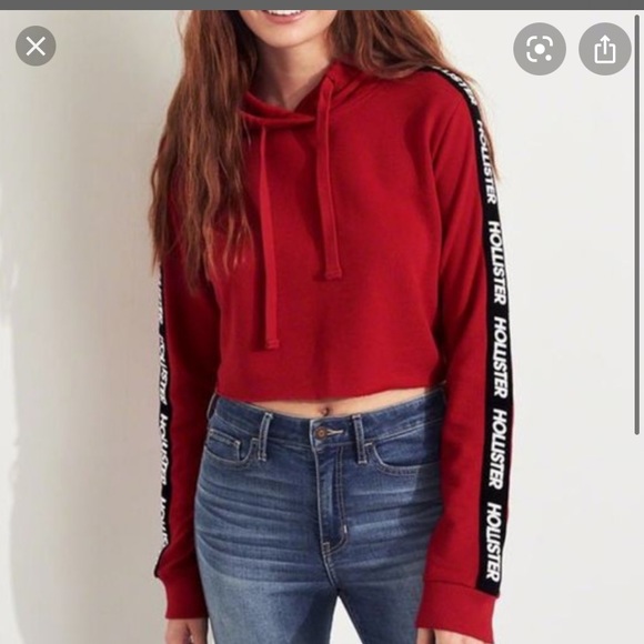 Hollister Red crop top sweater size S. Like new - Picture 2 of 2